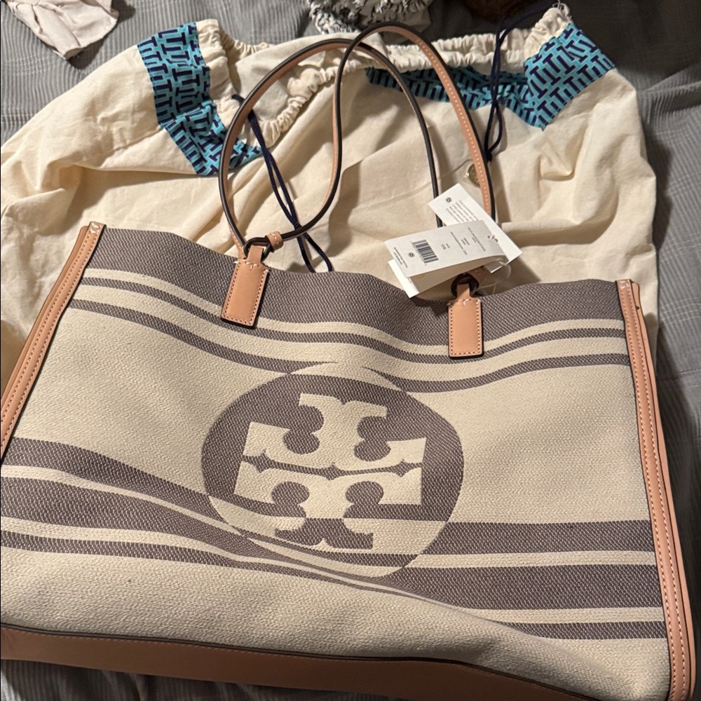 Tory Burch Beige and Brown Tote Bag - Picture 3 of 4